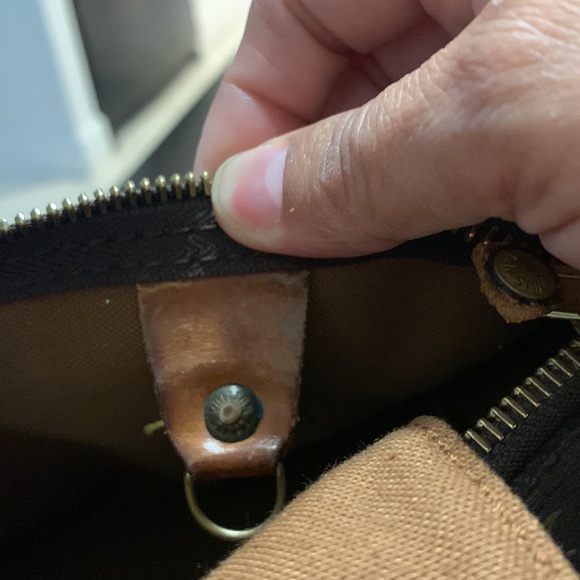 Authentic LV speedy 25 - Picture 7 of 10